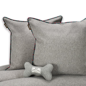 Wolkenbett-Dekor-Set – grauer Flanell mit rotem Royal Stewart Tartan-Festtagsbesatz