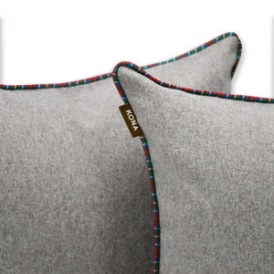 Wolkenbett-Dekor-Set – grauer Flanell mit rotem Royal Stewart Tartan-Festtagsbesatz