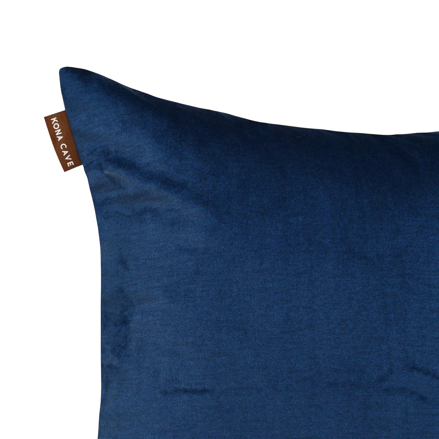 KONA CAVE® luxury pillow cover in deep midnight blue velvet. High-quality, washable, made in the EU.